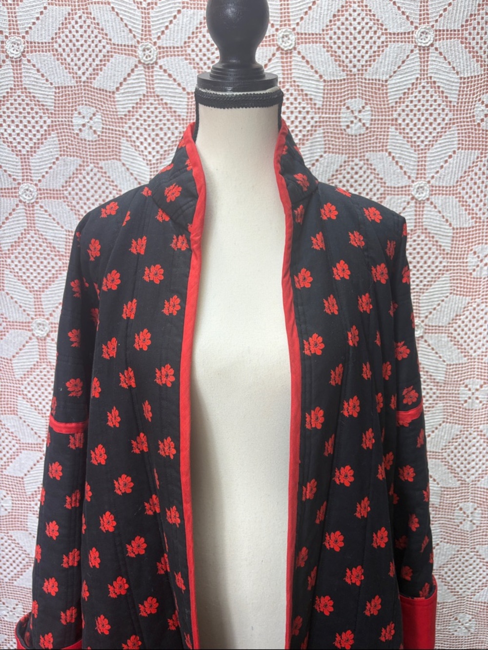Vintage Black & Red Floral Quilted Duster Robe – Gothic Prairie - Picture 3 of 13
